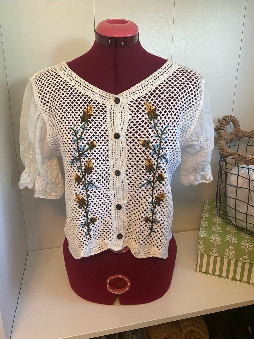 SHEIN White Crochet Button-Front Embroidered Floral Top
